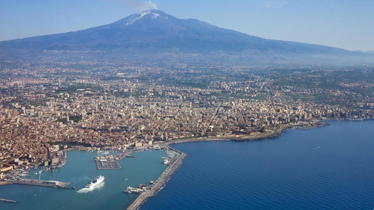 La Dimora Di Medusa Catania Luaran gambar